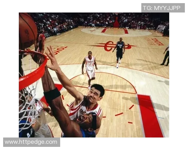 国王队与小牛队精彩对决录像回放全程回顾与精彩瞬间分析