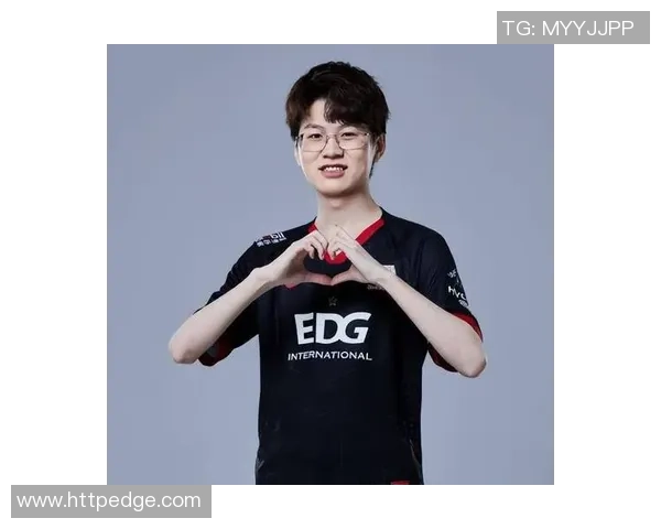 DOTA2盛宴：深入解析JDG战队背后的强大实力与战术魅力